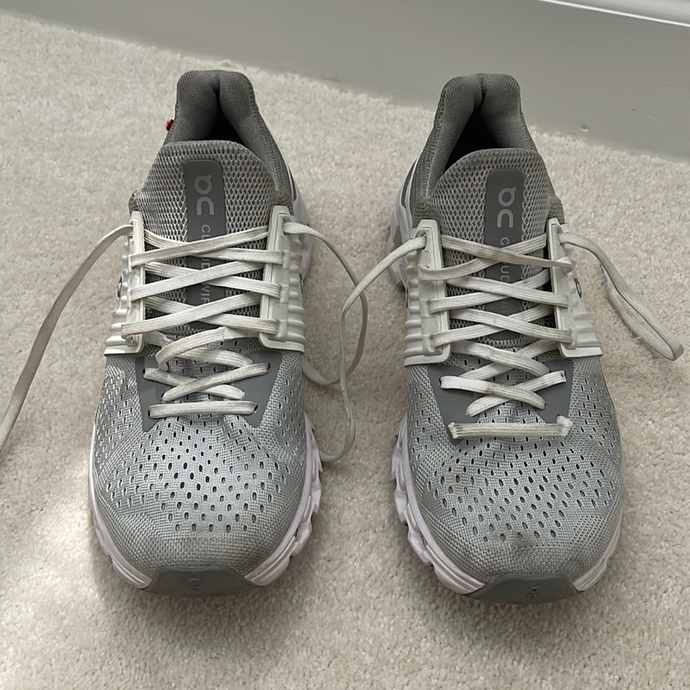 ON Cloud Women’s Running W9.5